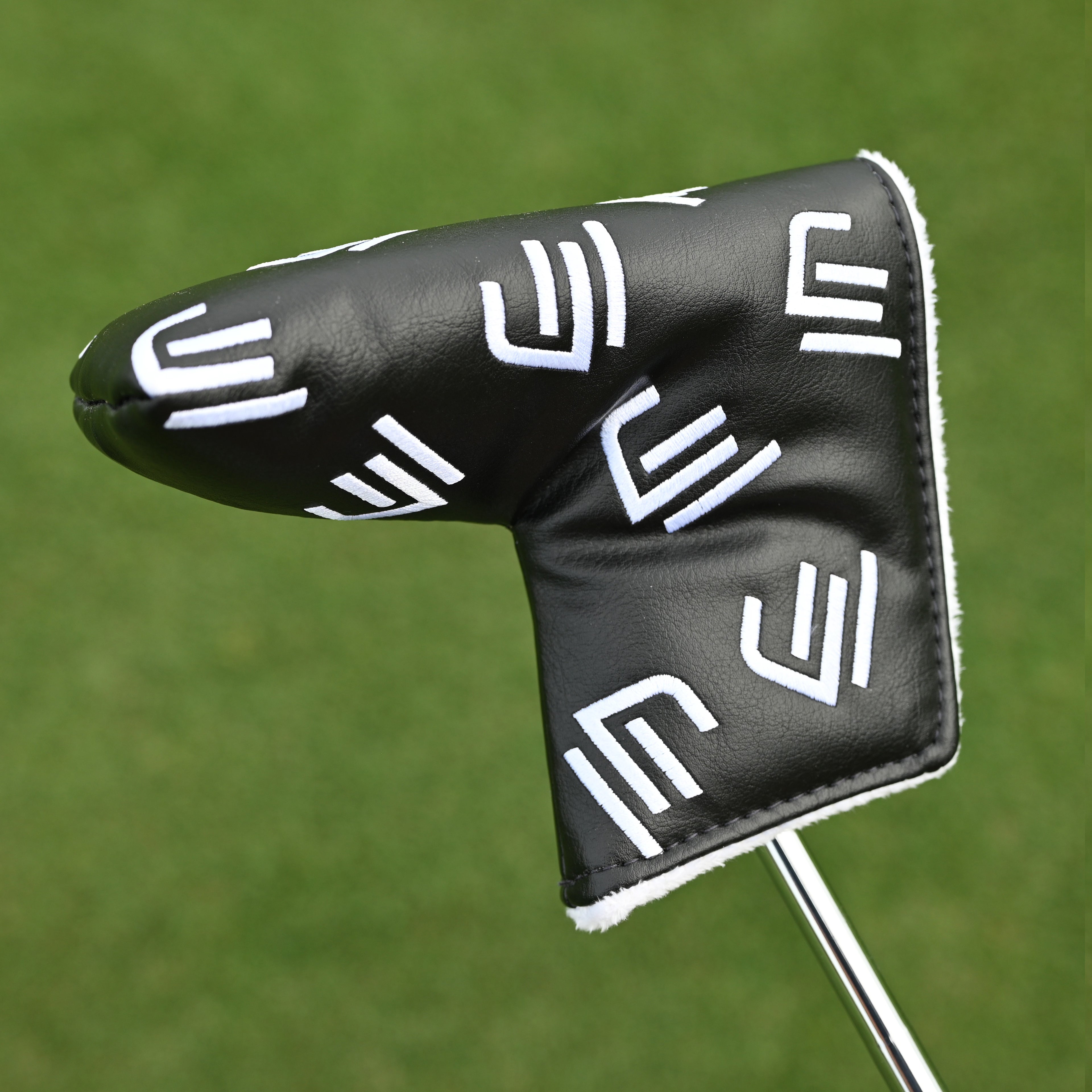 TEJ Logo Blade Putter Cover